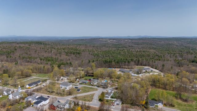 1003 School Street, Dunbarton, NH 03046