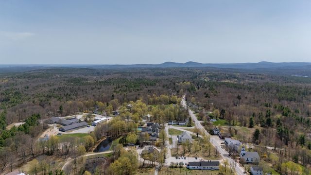 1003 School Street, Dunbarton, NH 03046