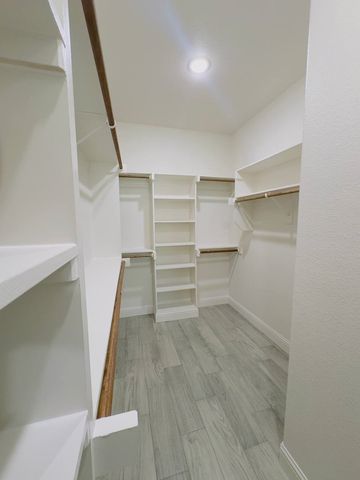 2512 San Gabriel Drive, Granbury, TX 76048