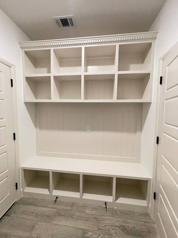 2512 San Gabriel Drive, Granbury, TX 76048