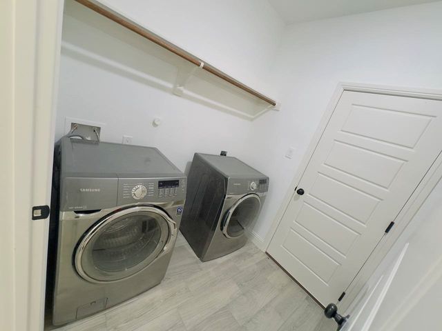 2512 San Gabriel Drive, Granbury, TX 76048