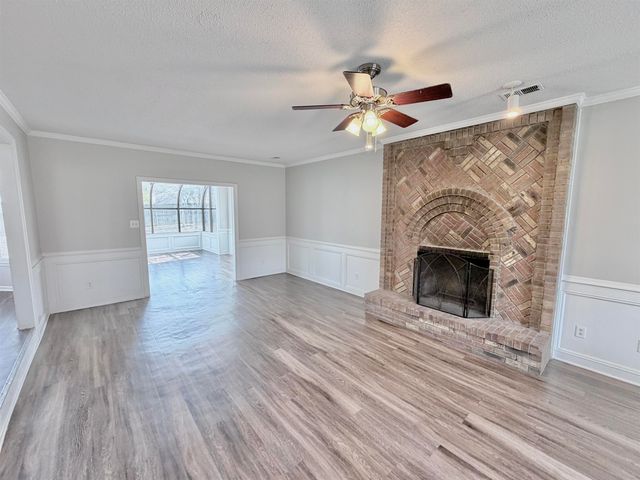 9329 CURLING POND LN, Lakeland, TN 38002