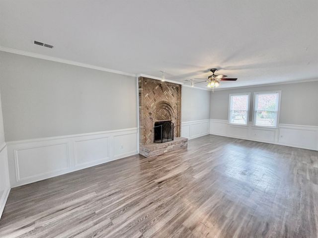 9329 CURLING POND LN, Lakeland, TN 38002