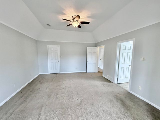 9329 CURLING POND LN, Lakeland, TN 38002