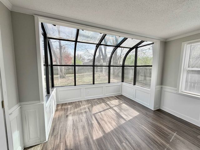 9329 CURLING POND LN, Lakeland, TN 38002