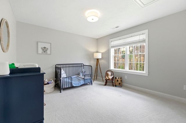 29 Rawson Farm Rd, Mendon, MA 01756