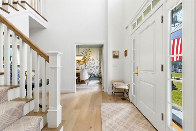 29 Rawson Farm Rd, Mendon, MA 01756