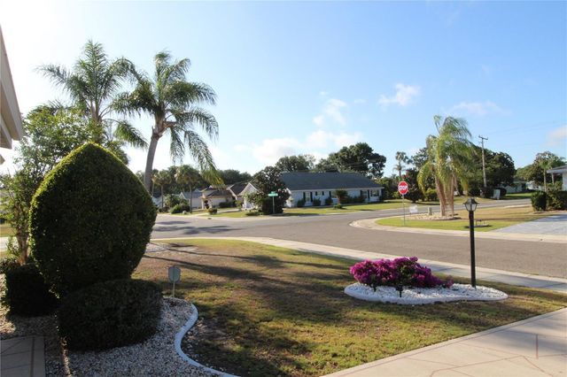 301 BRYCE COURT, Sun City Center, FL 33573