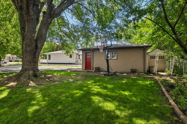 8316 Columbia Avenue, Munster, IN 46321