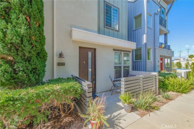 1007 Somerton, Costa Mesa, CA 92627
