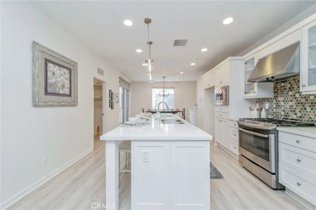 1007 Somerton, Costa Mesa, CA 92627