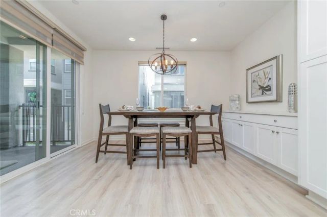 1007 Somerton, Costa Mesa, CA 92627