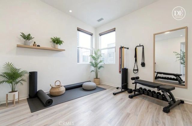 1007 Somerton, Costa Mesa, CA 92627