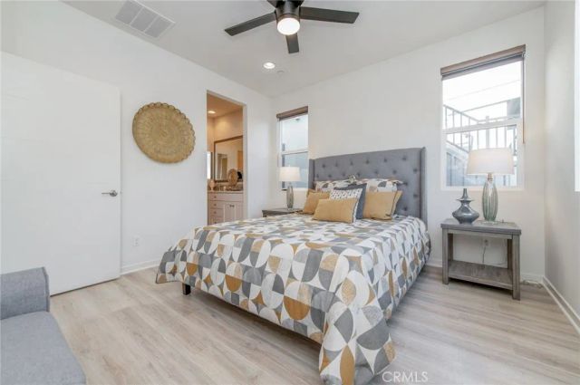 1007 Somerton, Costa Mesa, CA 92627