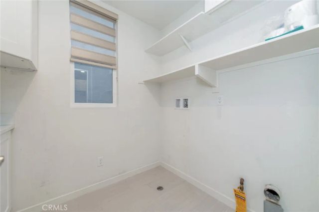 1007 Somerton, Costa Mesa, CA 92627