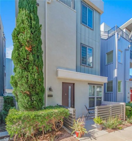 1007 Somerton, Costa Mesa, CA 92627