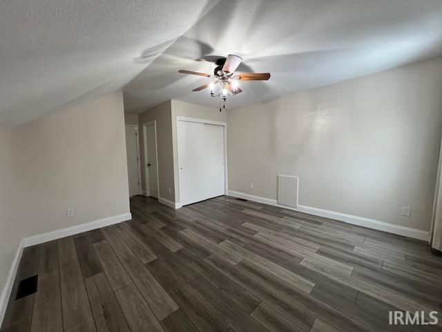 12925 Country Shoal Lane, Grabill, IN 46741