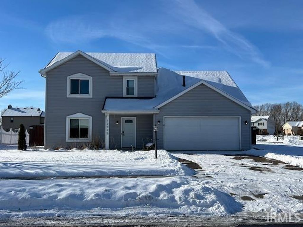 12925 Country Shoal Lane, Grabill, IN 46741