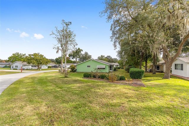 8238 SW 108TH STREET ROAD, Ocala, FL 34481