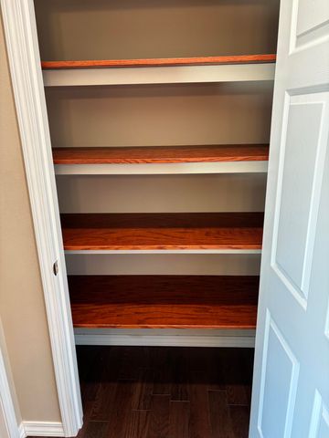 1107 Woodland Ridge Drive, Monett, MO 65708