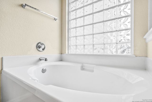 15707 Grey Fox Terrace, San Antonio, TX 78255