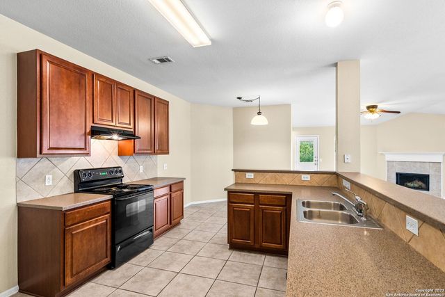 15707 Grey Fox Terrace, San Antonio, TX 78255