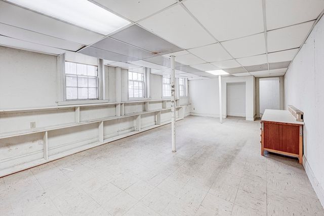 9 Clinton Path 1, Brookline, MA 02445