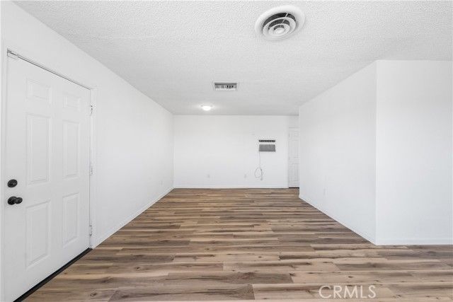 8443 Dogbane, California City, CA 93505