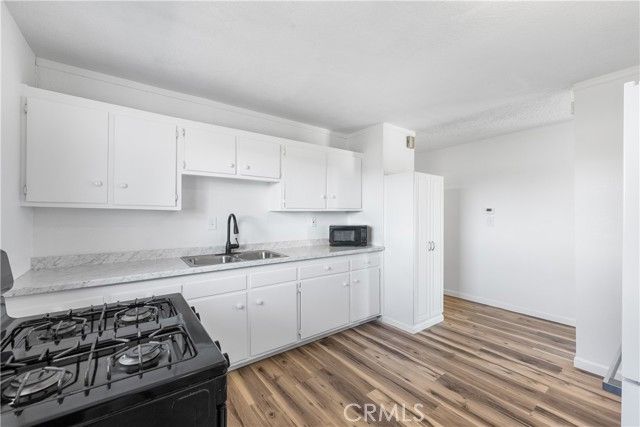 8443 Dogbane, California City, CA 93505