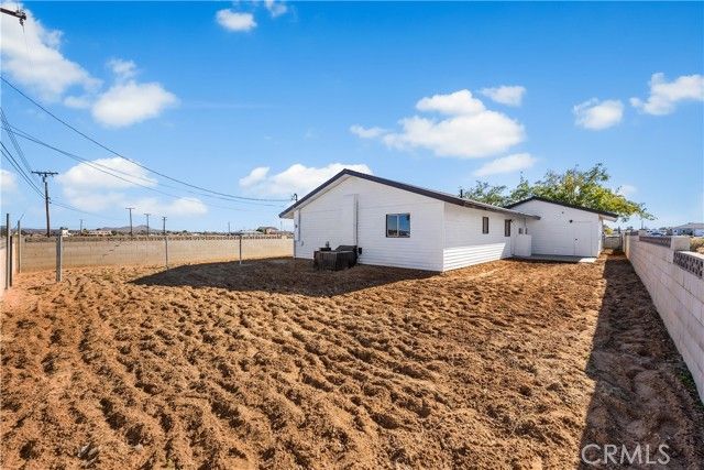 8443 Dogbane, California City, CA 93505