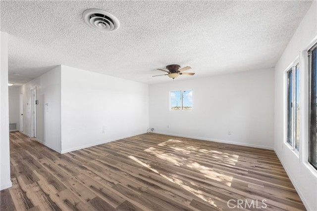 8443 Dogbane, California City, CA 93505