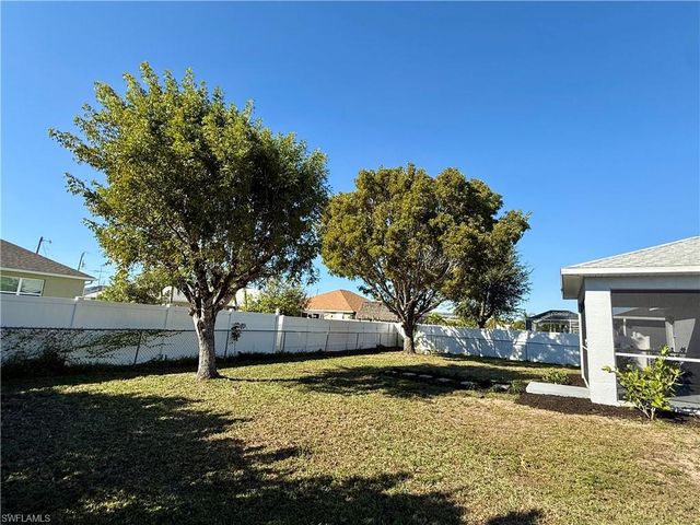 2600 SW 22nd PL, Cape Coral, FL 33914