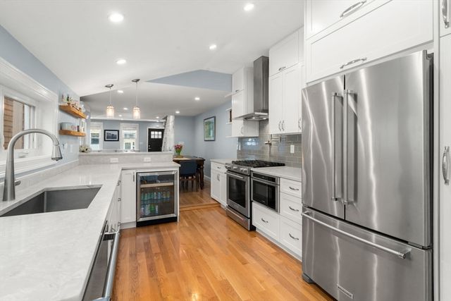 81 Pearl Street, Boston, MA 02129