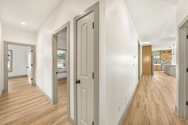 10897 COUNTRY AIRE MEADOWS CT, Holts Summit, MO 65043