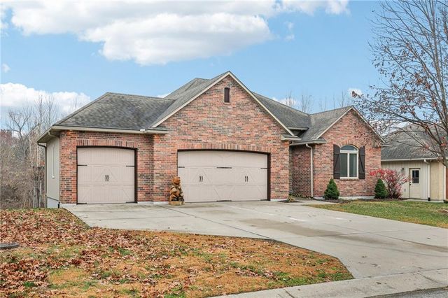 1209 Holland Square, Warrensburg, MO 64093