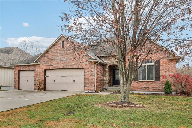 1209 Holland Square, Warrensburg, MO 64093