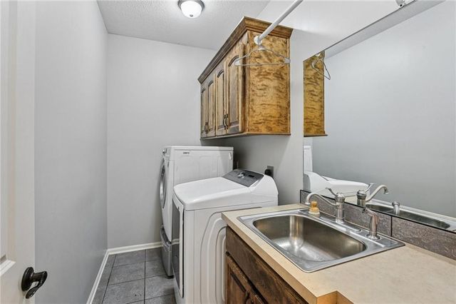 1209 Holland Square, Warrensburg, MO 64093