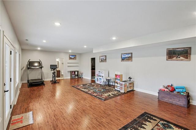 1209 Holland Square, Warrensburg, MO 64093