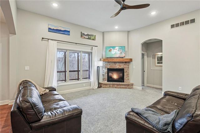 1209 Holland Square, Warrensburg, MO 64093