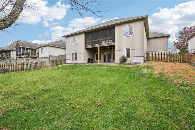 1209 Holland Square, Warrensburg, MO 64093