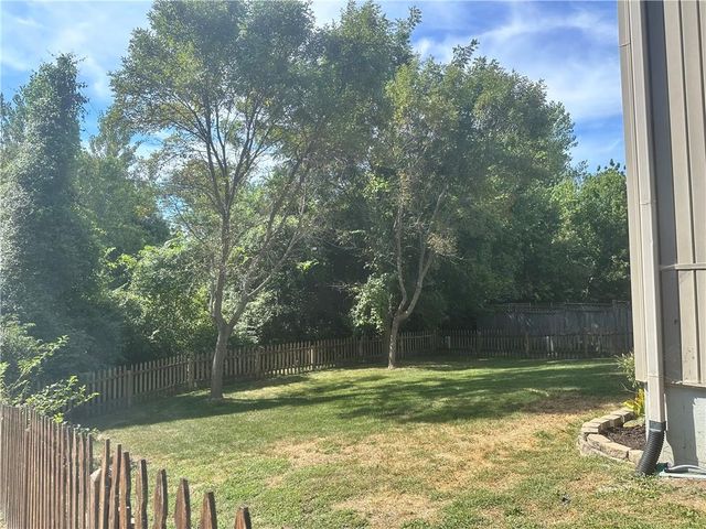 1209 Holland Square, Warrensburg, MO 64093