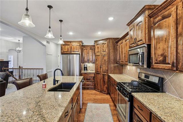 1209 Holland Square, Warrensburg, MO 64093