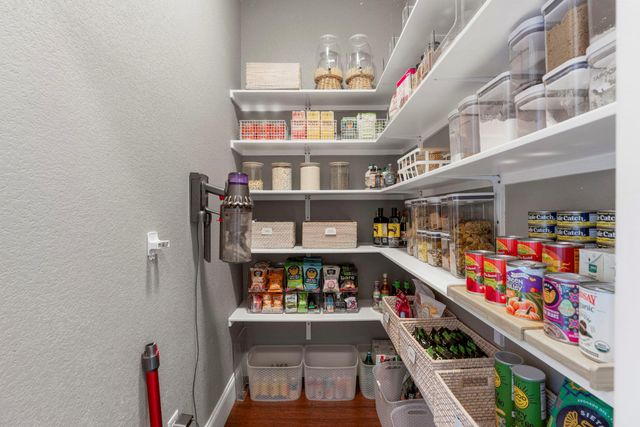 229 Huck Finn TRL, Dripping Springs, TX 78620