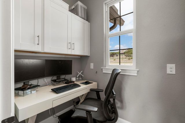 229 Huck Finn TRL, Dripping Springs, TX 78620