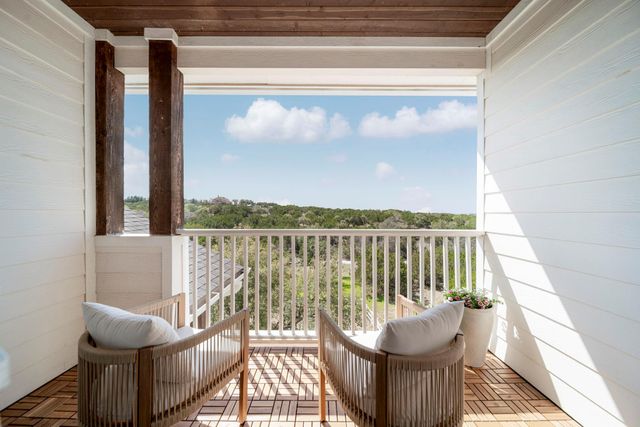 229 Huck Finn TRL, Dripping Springs, TX 78620