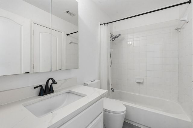 2800 Fountain Grove CV, Round Rock, TX 78665