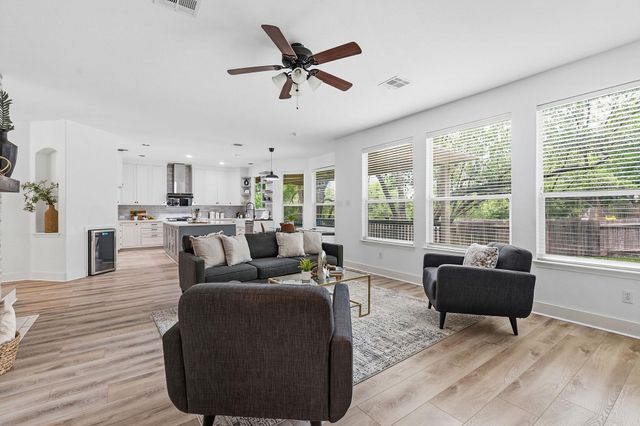2800 Fountain Grove CV, Round Rock, TX 78665
