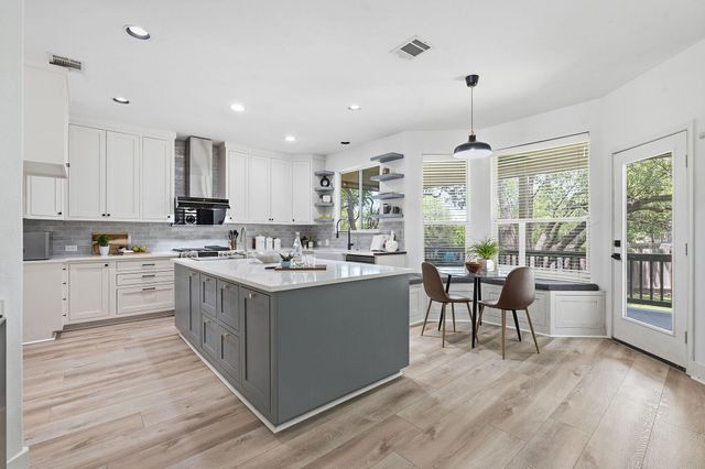 2800 Fountain Grove CV, Round Rock, TX 78665