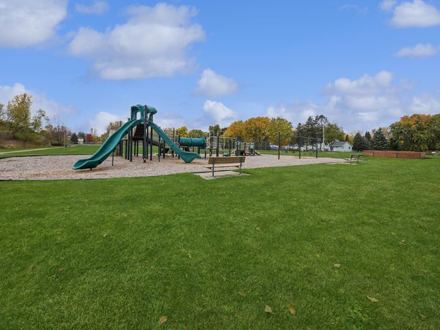 3323 Greenbrier Street, Vadnais Heights, MN 55127