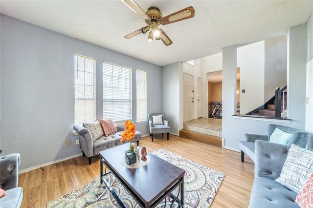 2702 Crosslands Drive, Garland, TX 75040